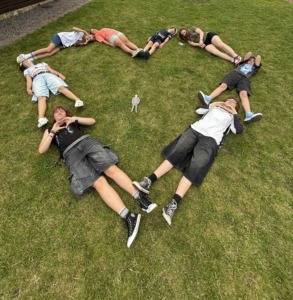 b5c1984e 843a 4a08 b5a8 0c02b8506b7f